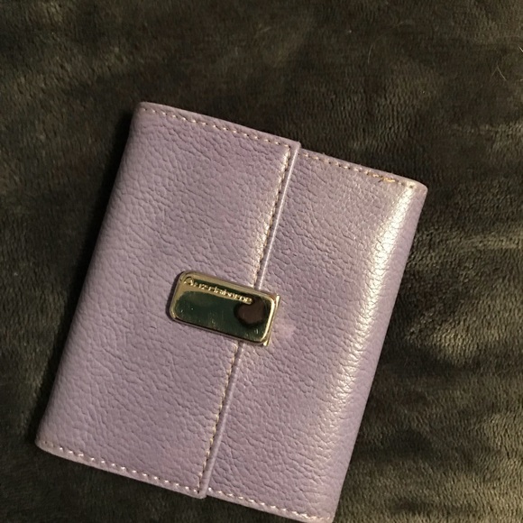 Wallet - Picture 2 of 4
